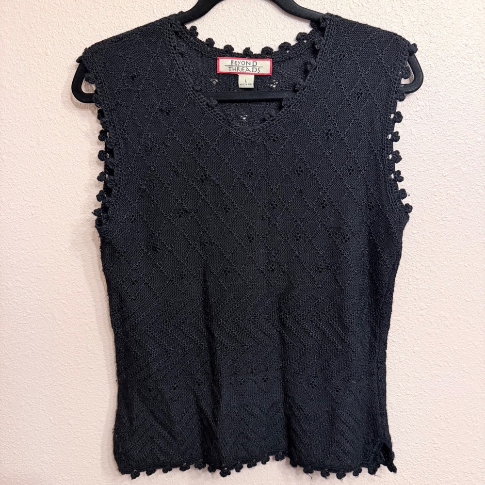 Beyond Threads Black Baby Alpaca Wool Pointelle Knit Sweater Tank Pom Trim Large